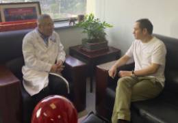 CEO with Chinese Neurosurgery Specialist